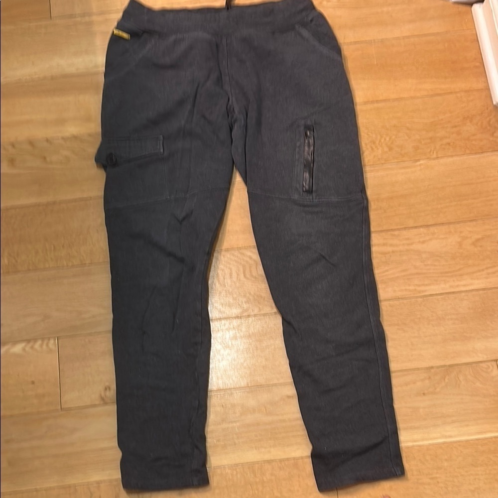 Lolë grey sweatpants